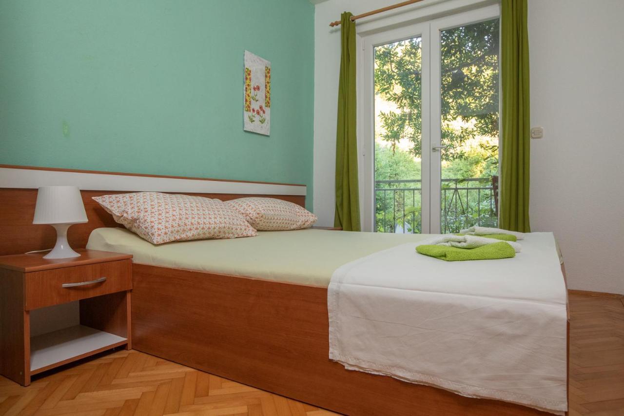 Vega Apartments Podgora Luaran gambar