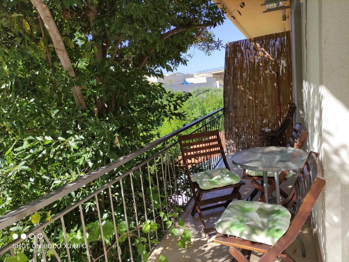Vega Apartments Podgora Luaran gambar
